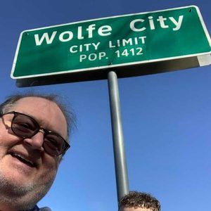 Meet your Posher, Frank